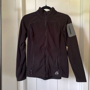 Black Eddie Bauer fleece. Extra small